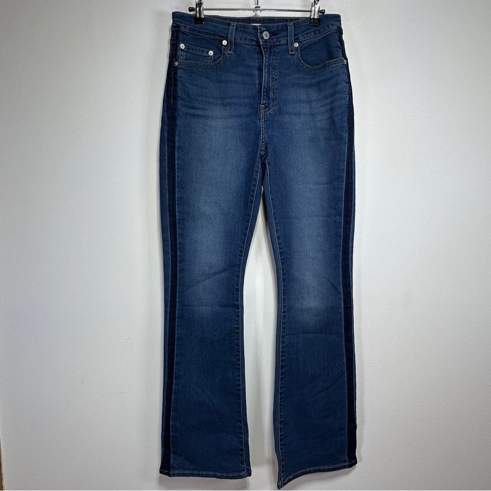 Levi’s 725 High Rise Bootcut Jeans Seam Detail Dark Wash 29x31